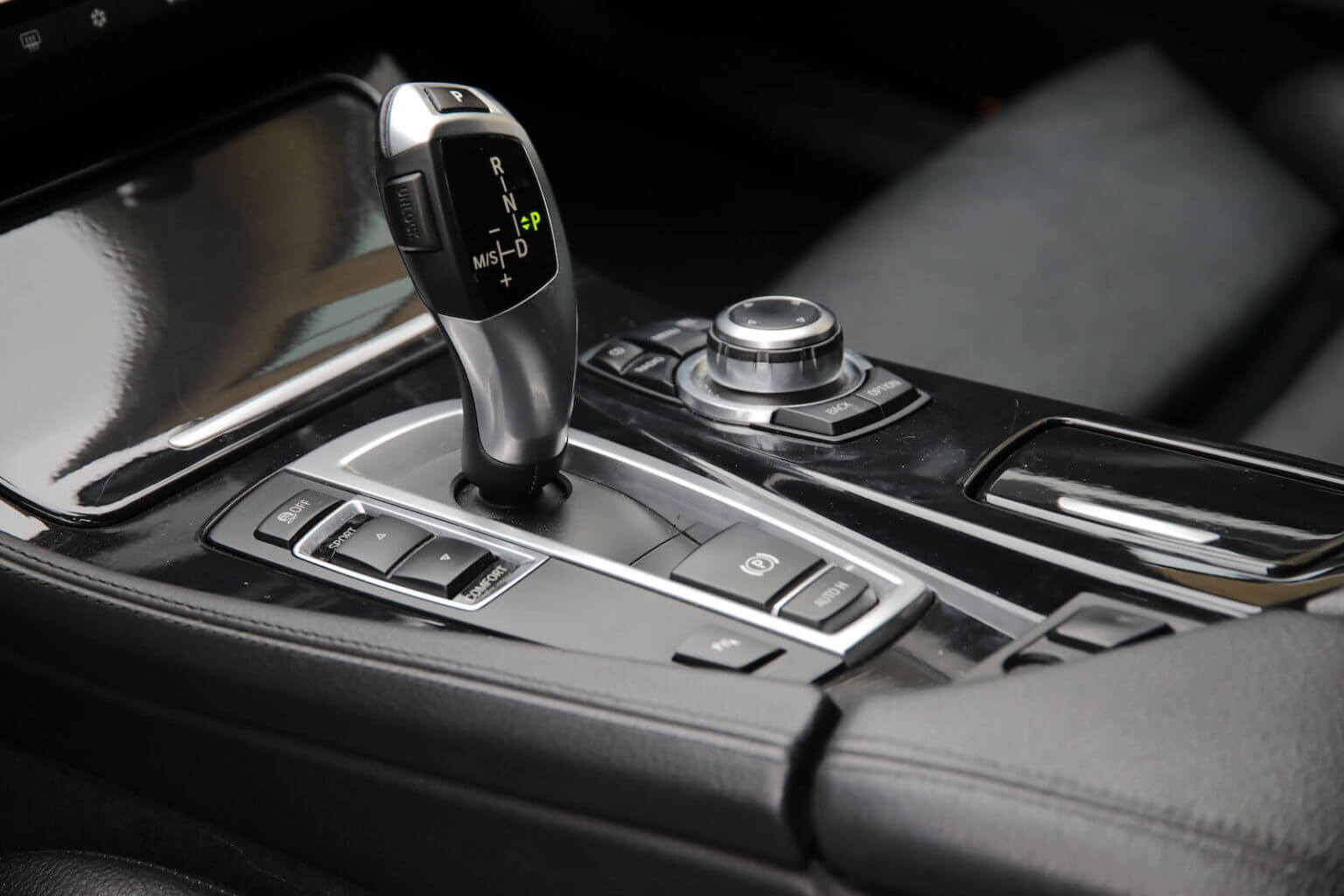 Difference Between Manual and Automatic Transmissions